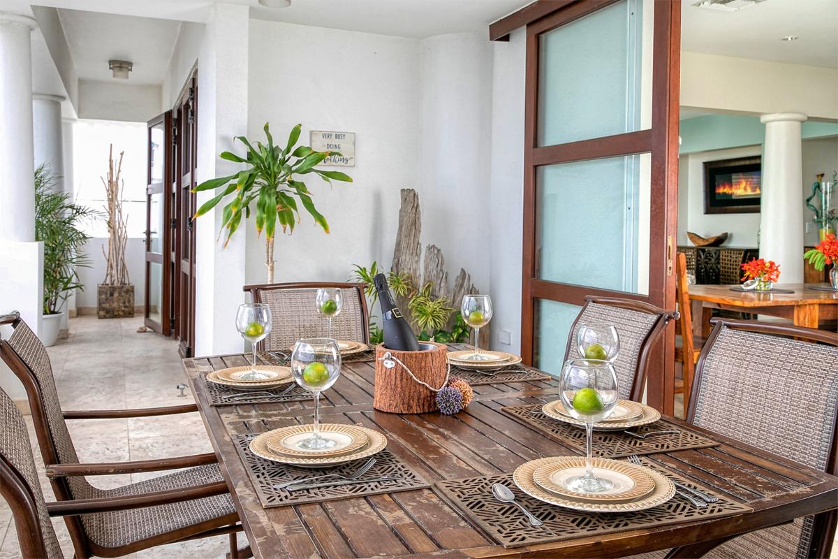 Villa rental St Martin - Outside dining